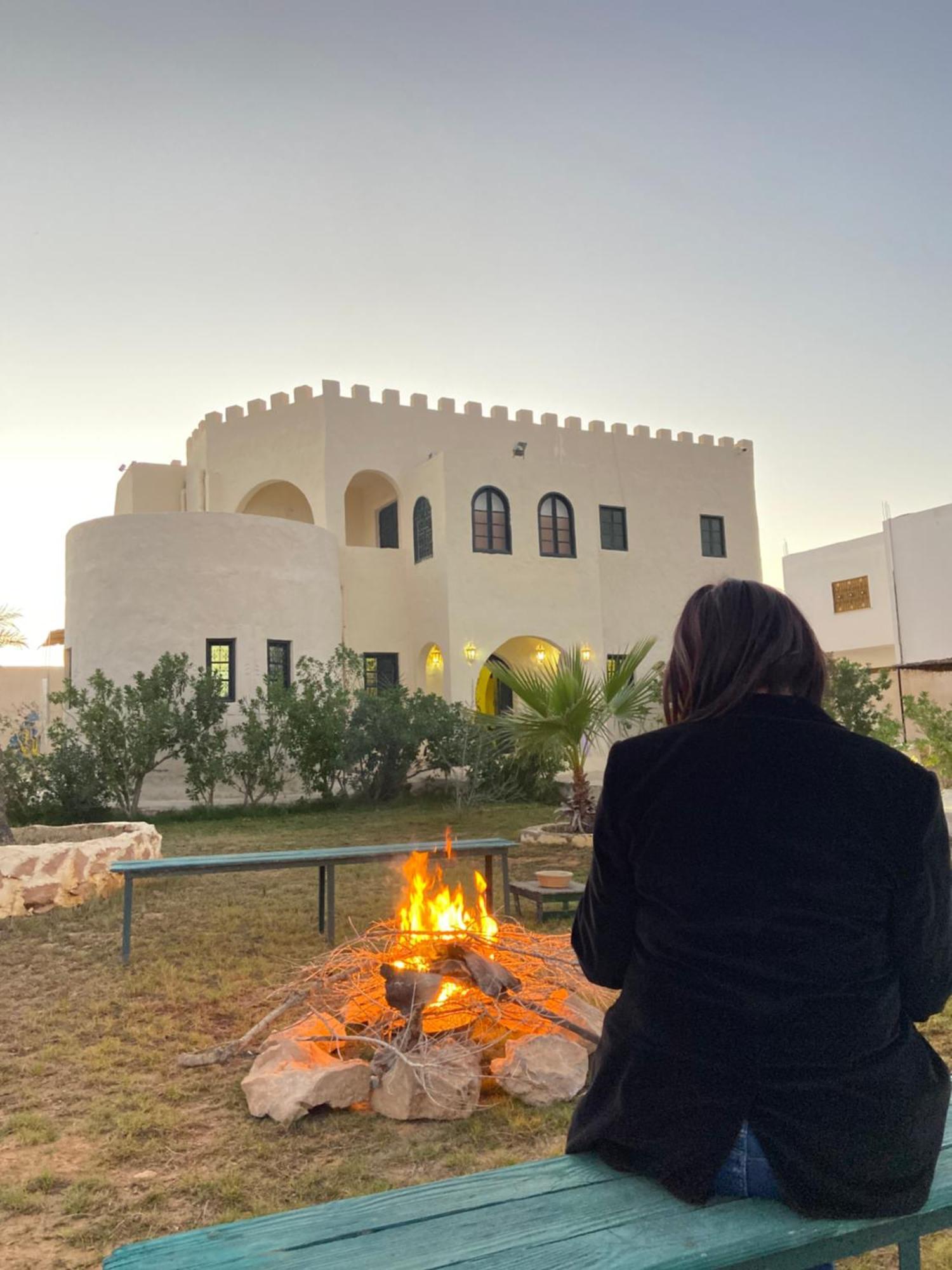 Dar Oueghlani - Maison D'Hotes El May Luaran gambar