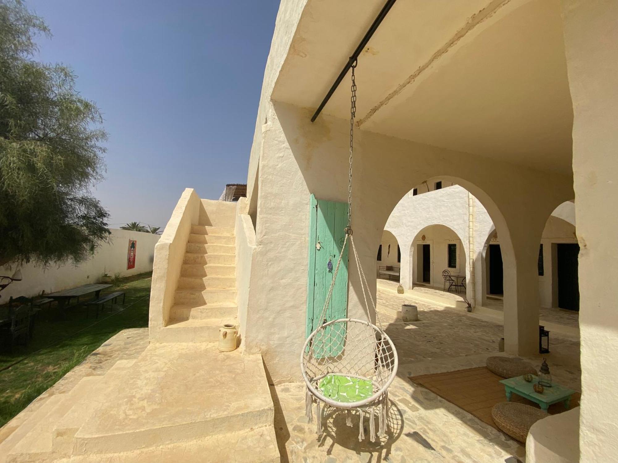 Dar Oueghlani - Maison D'Hotes El May Luaran gambar