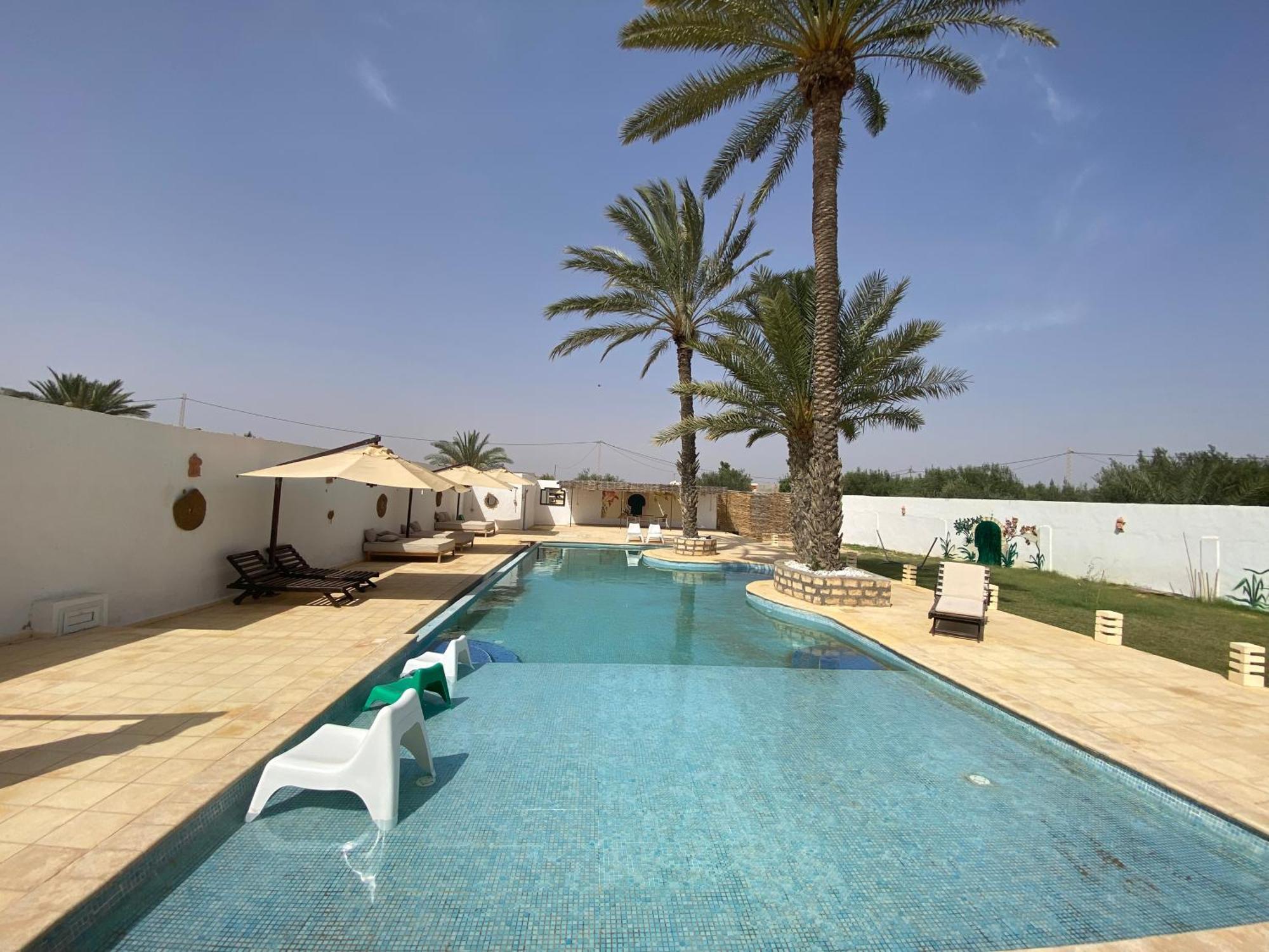 Dar Oueghlani - Maison D'Hotes El May Luaran gambar
