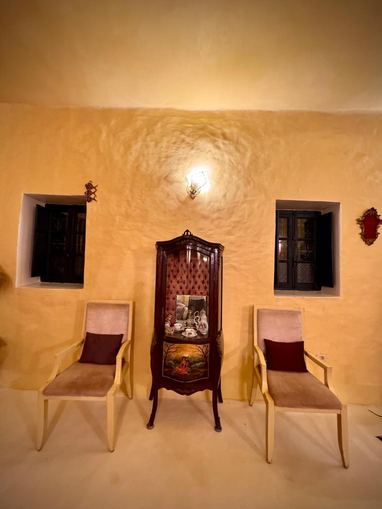 Dar Oueghlani - Maison D'Hotes El May Luaran gambar